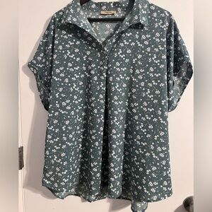 Floral Green v-neck Shirt